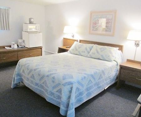 Country Squire Motel Літтлтон Екстер'єр фото